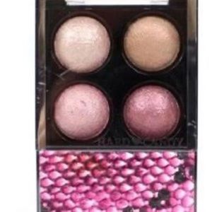 5 eyeshadow pallets by Hard Candy.